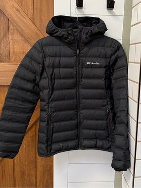 Women’s Columbia Black Quilted Hooded Puffer Jacket